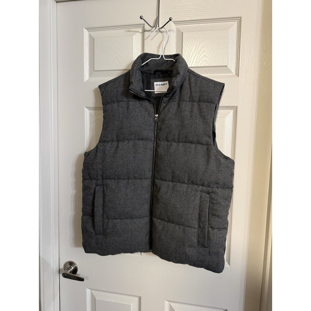 Old Navy Men’s Gray Herringbone Puffer Vest Full Zip Stand-Up Collar L Pockets